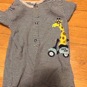 Carters 6 months romper
